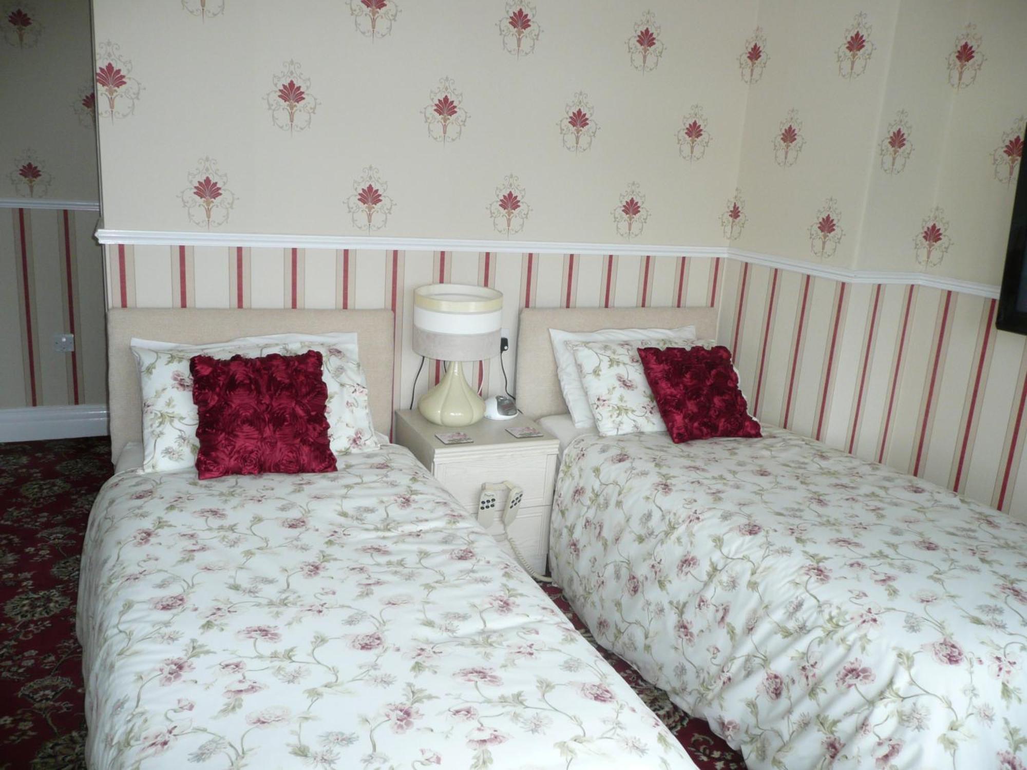 Cherry Blossom Guest House Whitby Exterior photo